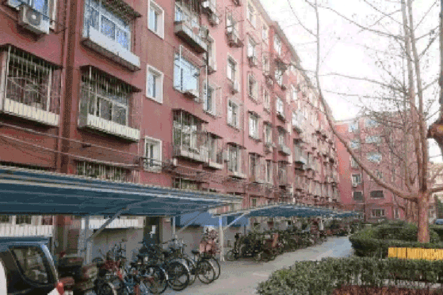 老旧小区改造只有楼体翻新吗？